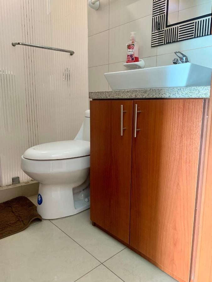 Apartamento Vista Al Rio Puerto Santana Riverfront 1 Гуаякіль Екстер'єр фото