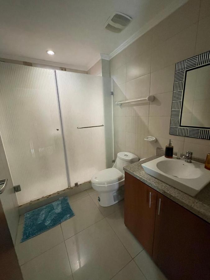 Apartamento Vista Al Rio Puerto Santana Riverfront 1 Гуаякіль Екстер'єр фото